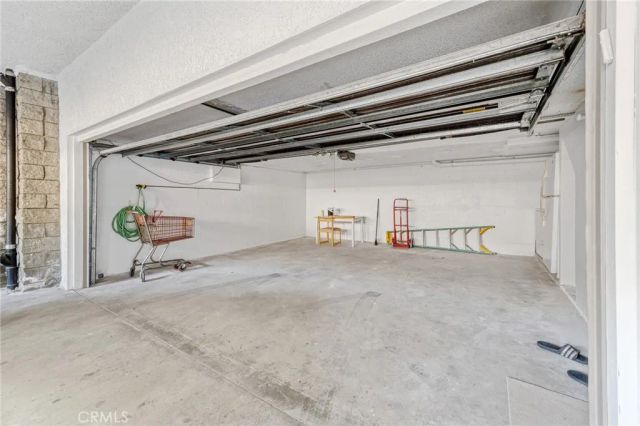 807 N Sycamore Avenue 6, Los Angeles, CA 90038