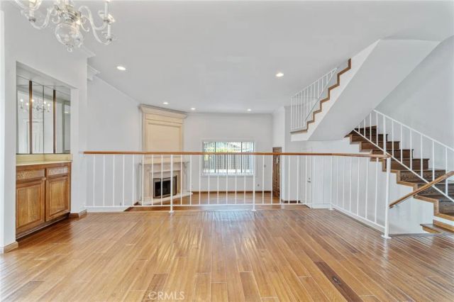 807 N Sycamore Avenue 6, Los Angeles, CA 90038