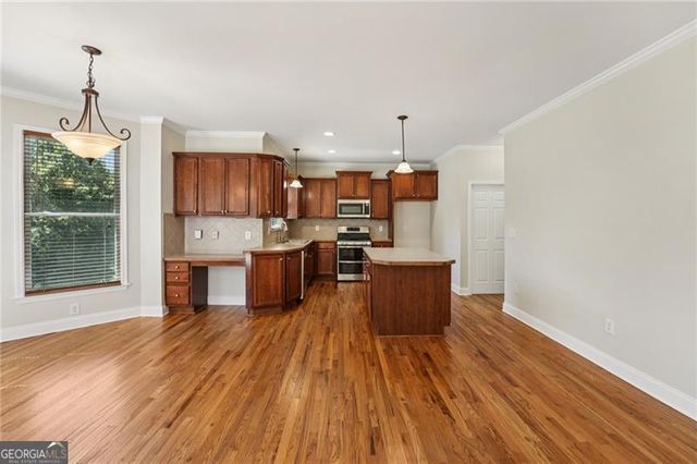 8985 Forest Path Drive, Gainesville, GA 30506