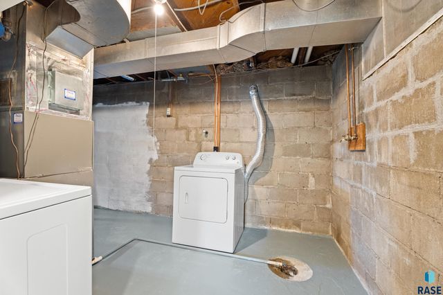 2405 W Bailey St Street, Sioux Falls, SD 57104