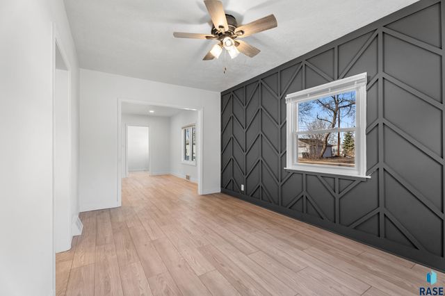 2405 W Bailey St Street, Sioux Falls, SD 57104