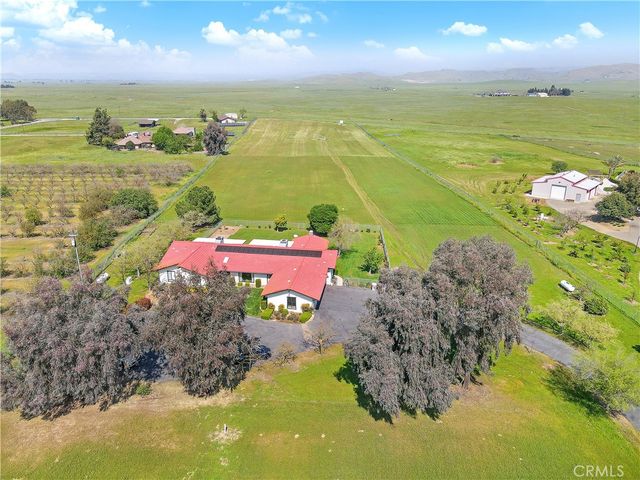 4776 Stetson, Clovis, CA 93619