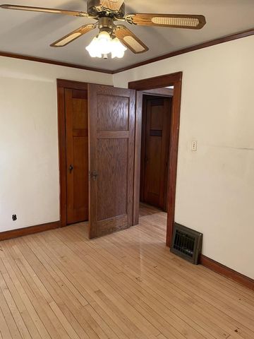 2836 N Richards STREET, Milwaukee, WI 53212