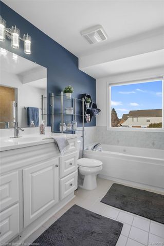 20379 Ballantrae Drive, Macomb Township, MI 48044