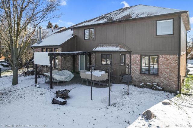 20379 Ballantrae Drive, Macomb Township, MI 48044