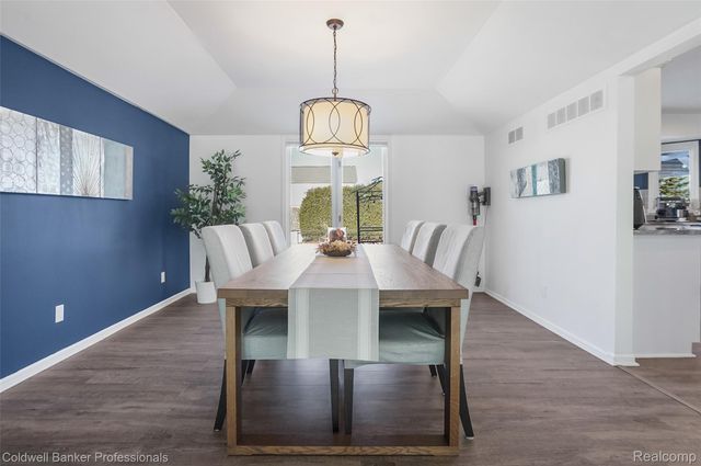 20379 Ballantrae Drive, Macomb Township, MI 48044