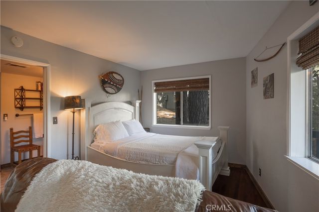 164 Birchwood Drive, Lake Arrowhead, CA 92352