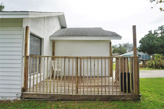 817 WHISPER LAKE COURT, Winter Haven, FL 33880