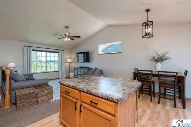 1132 Heron Drive, Mankato, MN 56001