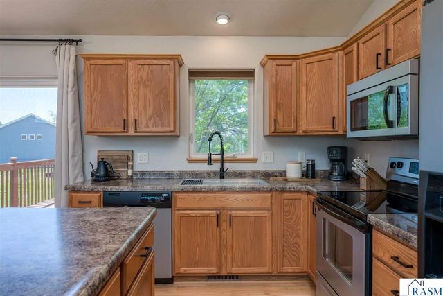 1132 Heron Drive, Mankato, MN 56001