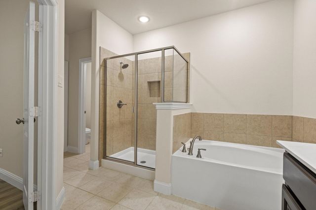 7822 Cottonwood Drive, Greenville, TX 75402
