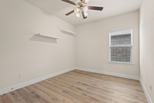 7822 Cottonwood Drive, Greenville, TX 75402