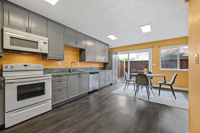 2390 Belvedere Avenue, San Leandro, CA 94577