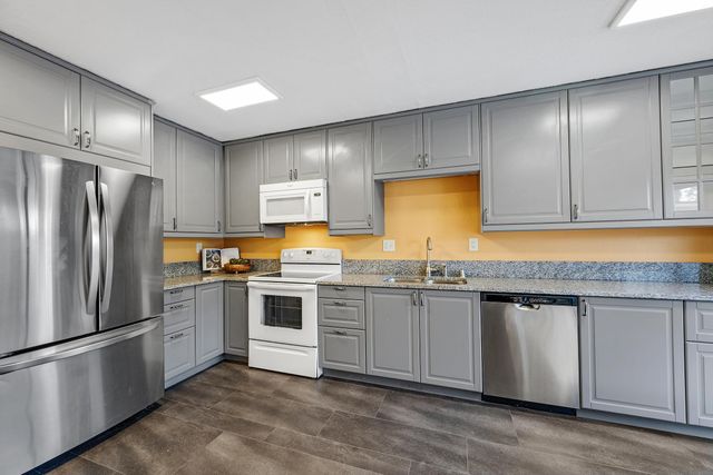 2390 Belvedere Avenue, San Leandro, CA 94577