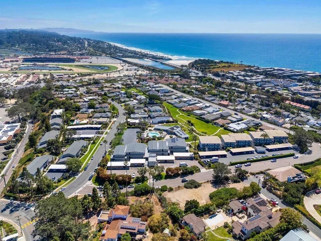 634 E Solana Circle, Solana Beach, CA 92075