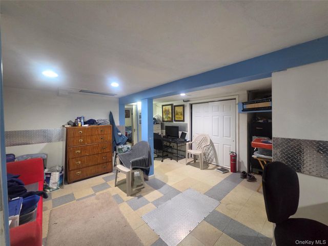 345 Boulder Street, Ronkonkoma, NY 11779