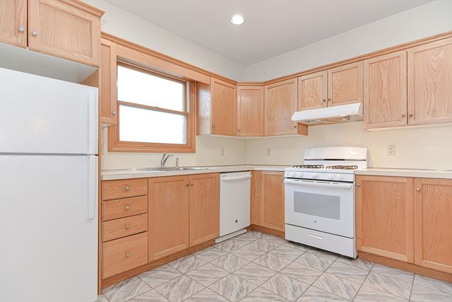 12 Rena 2, Boston, MA 02134