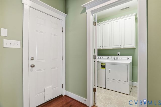 110 Giddy-Up Ln, Ashland, VA 23005