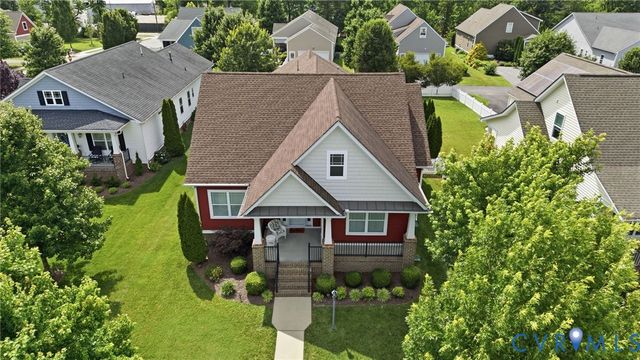 110 Giddy-Up Ln, Ashland, VA 23005
