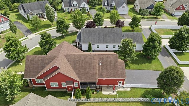 110 Giddy-Up Ln, Ashland, VA 23005