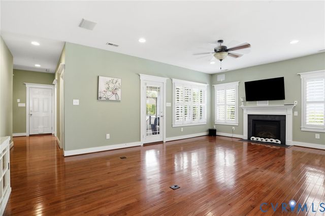 110 Giddy-Up Ln, Ashland, VA 23005