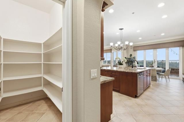 1375 Ravean Court, Encinitas, CA 92024