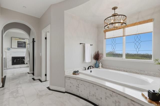 1375 Ravean Court, Encinitas, CA 92024