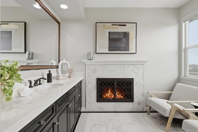 1375 Ravean Court, Encinitas, CA 92024