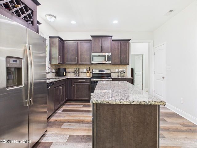 1507 Mulberry Place, Aberdeen, NC 28315