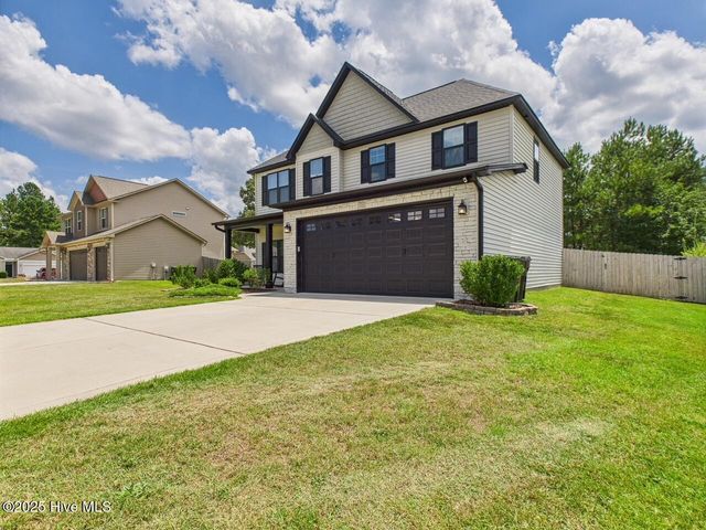 1507 Mulberry Place, Aberdeen, NC 28315