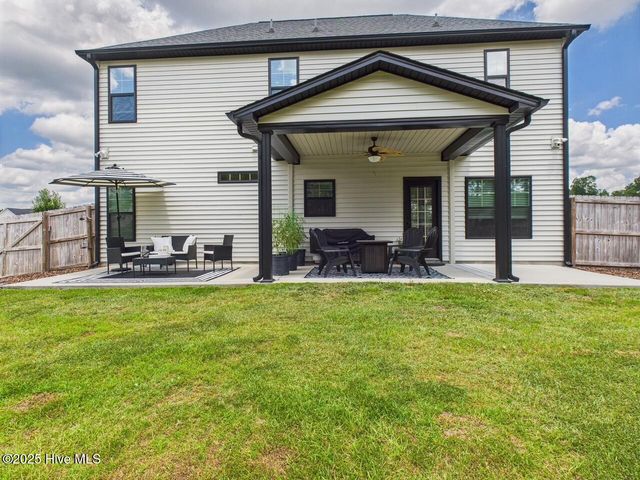 1507 Mulberry Place, Aberdeen, NC 28315