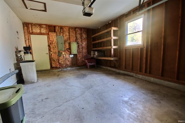 2090 Chief Turtle Court, Huntington, IN 46750