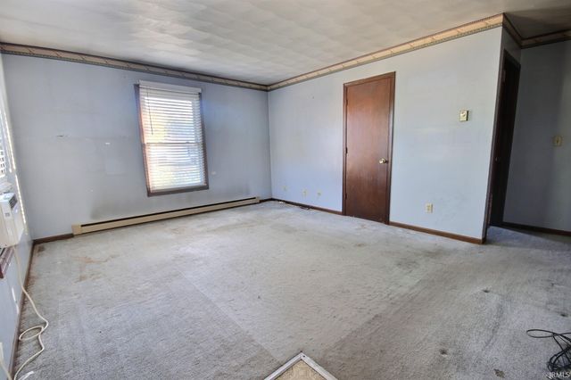 2090 Chief Turtle Court, Huntington, IN 46750