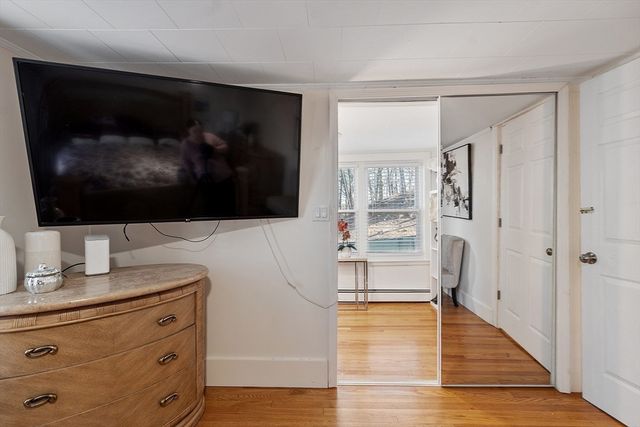 2 Grove St, Methuen, MA 01844