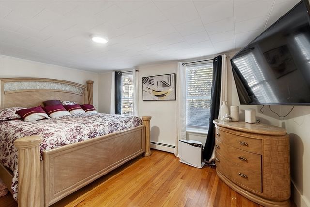 2 Grove St, Methuen, MA 01844