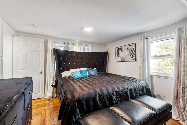 2 Grove St, Methuen, MA 01844