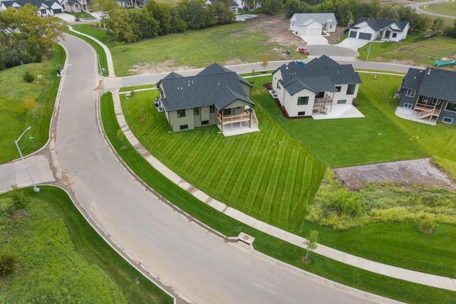 8513 W Pebble St, Maize, KS 67101