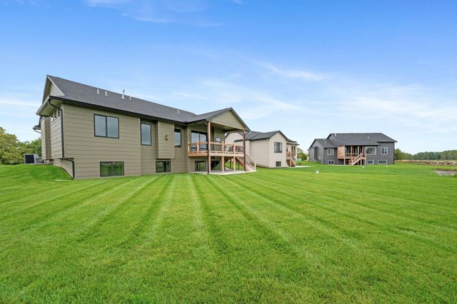 8513 W Pebble St, Maize, KS 67101