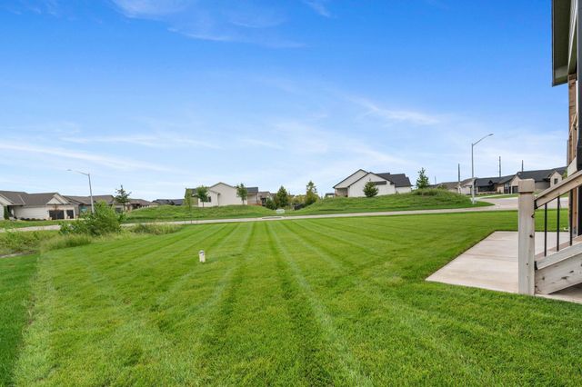 8513 W Pebble St, Maize, KS 67101