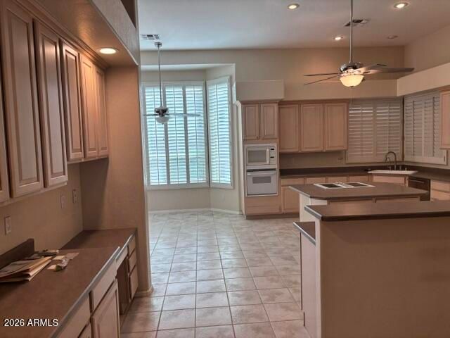4419 E ROBIN Lane, Phoenix, AZ 85050