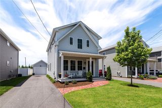 161 Graystone Street, Warwick, RI 02886