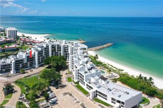 2316 Gulf Shore BLVD N 411, Naples, FL 34103