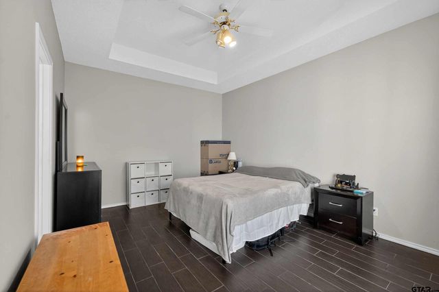 801 Beth Dr, Tyler, TX 75703