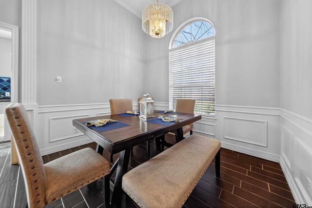 801 Beth Dr, Tyler, TX 75703