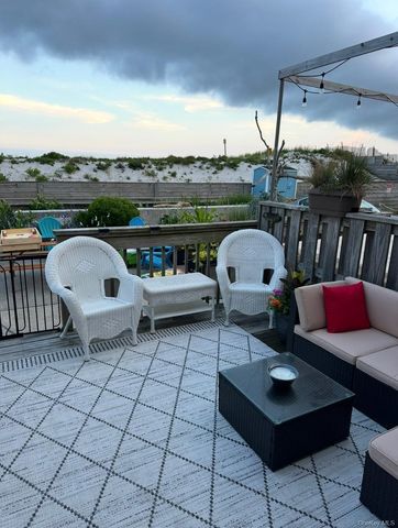 1115 Oceanfront Avenue, Long Beach, NY 11561