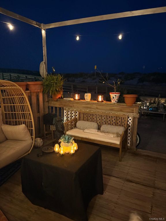 1115 Oceanfront Avenue, Long Beach, NY 11561
