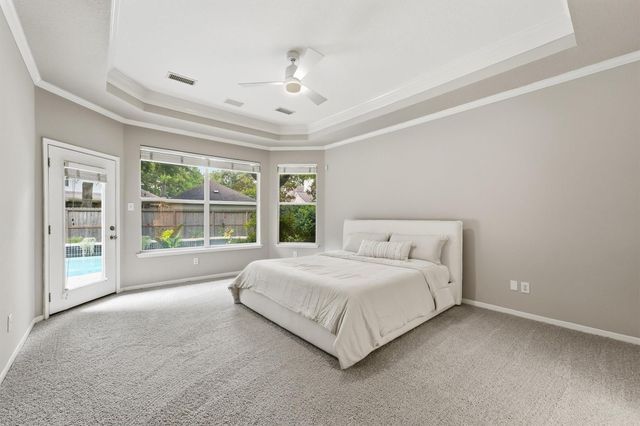 315 N Maple Glade Circle, The Woodlands, TX 77382