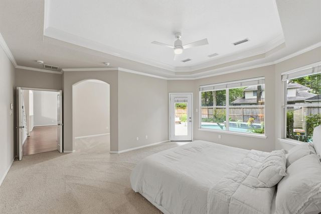 315 N Maple Glade Circle, The Woodlands, TX 77382