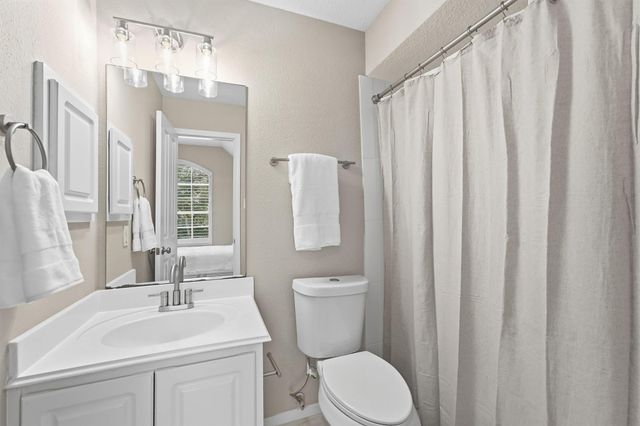 315 N Maple Glade Circle, The Woodlands, TX 77382