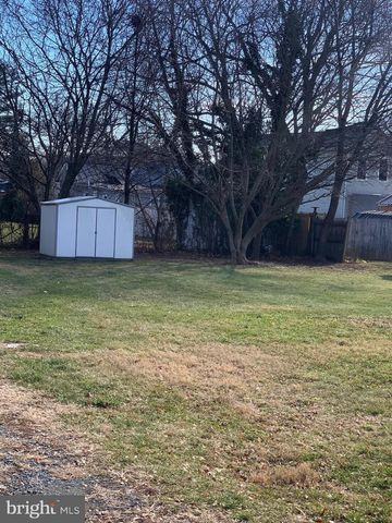110 PERSHING AVE NW, Leesburg, VA 20176